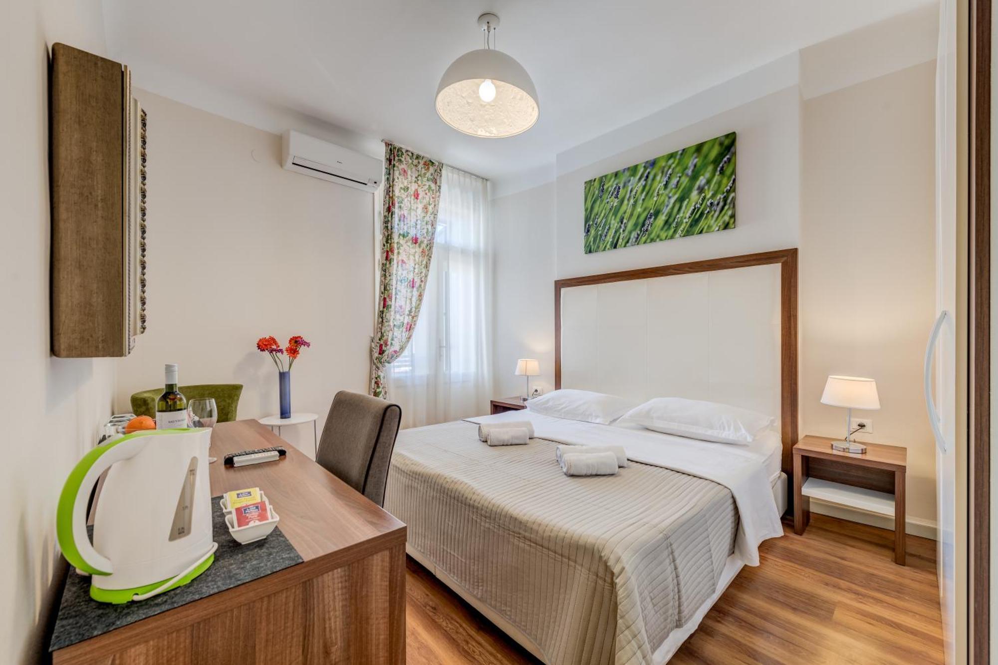Bastion Luxury Rooms Split Exterior photo