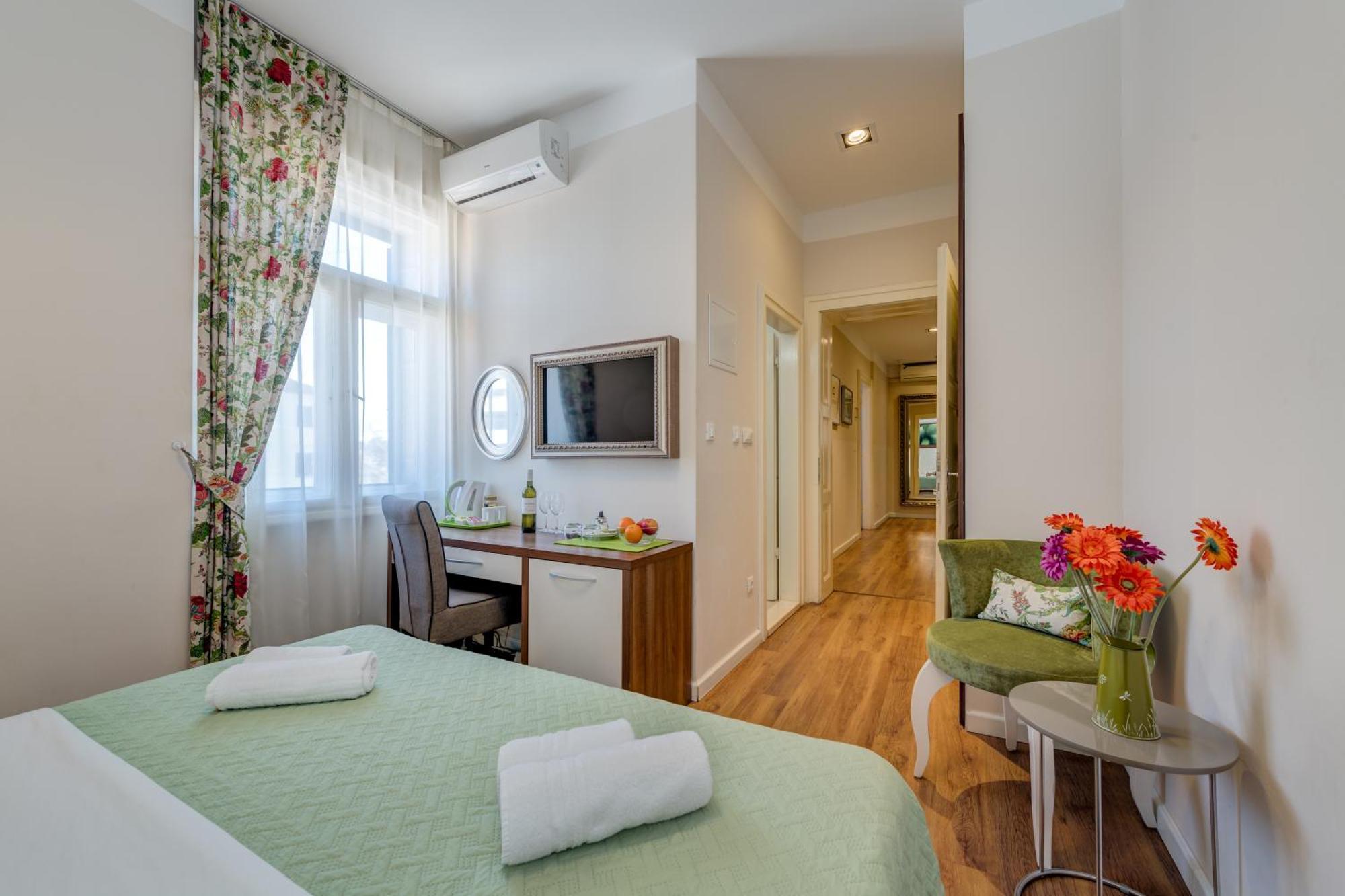 Bastion Luxury Rooms Split Exterior photo