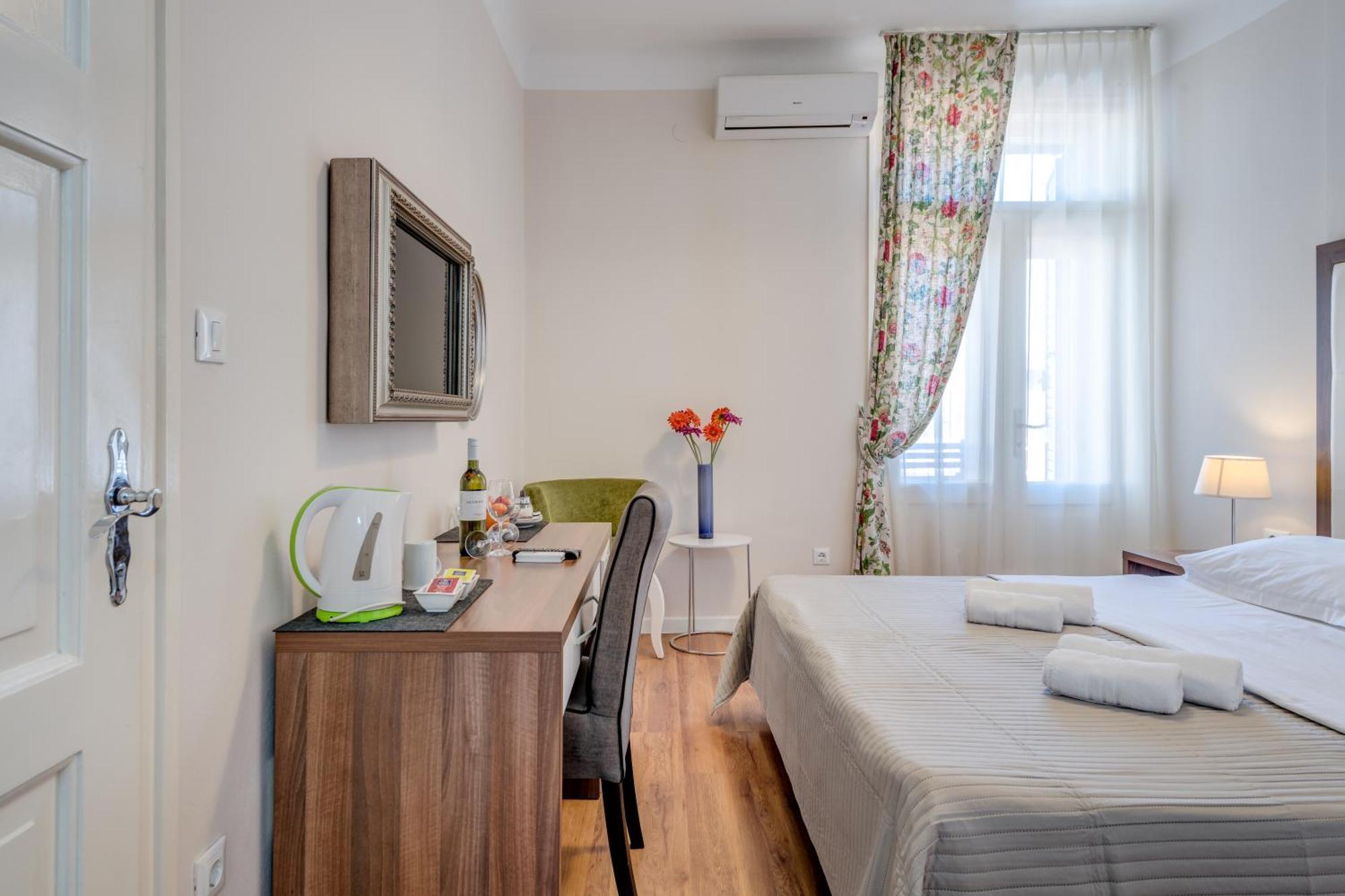 Bastion Luxury Rooms Split Exterior photo